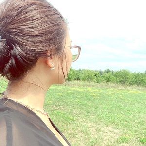 Meet your Posher, Ariel